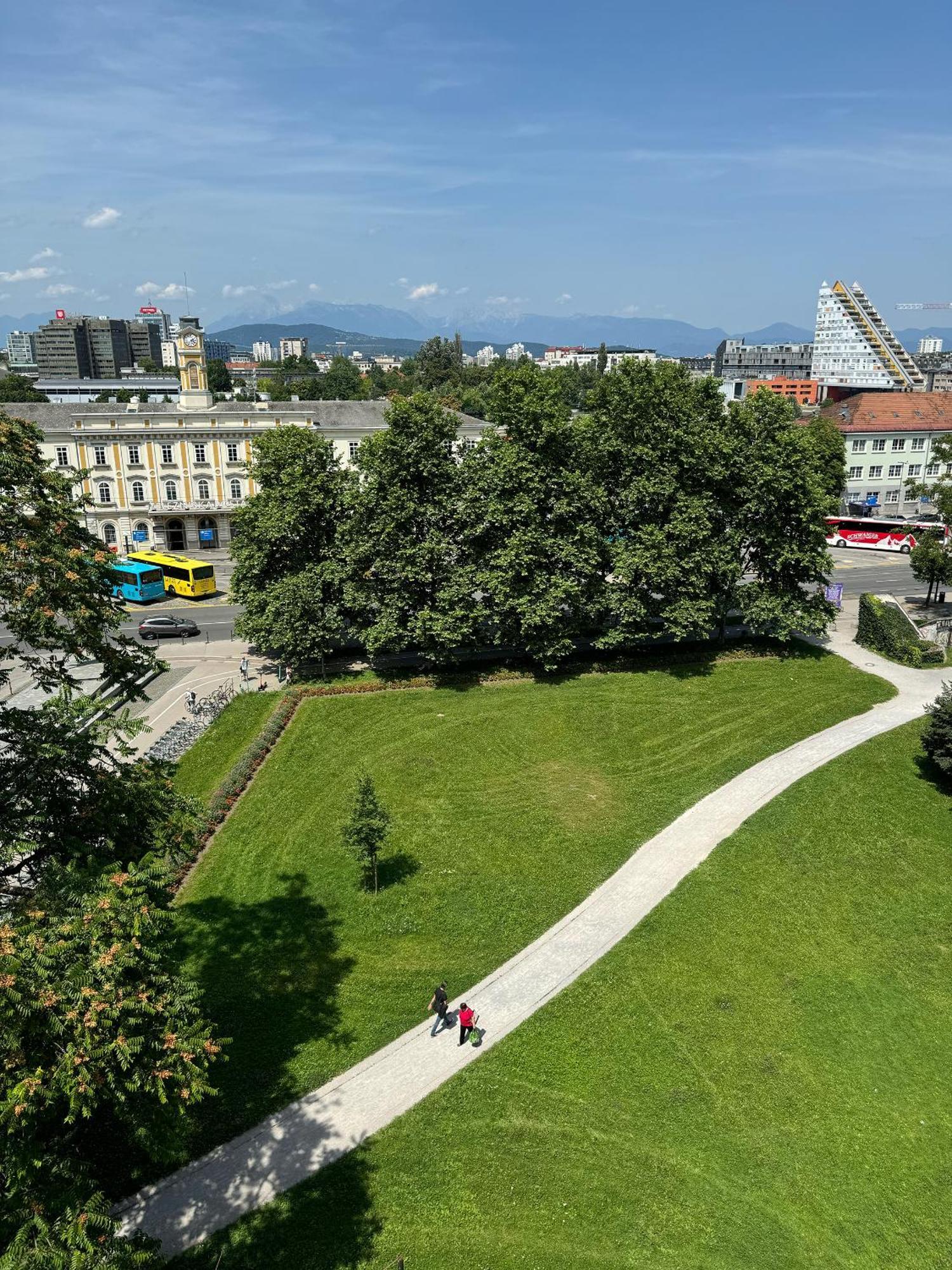Luxe Penthouse With A Castle View Ljubljana Ngoại thất bức ảnh