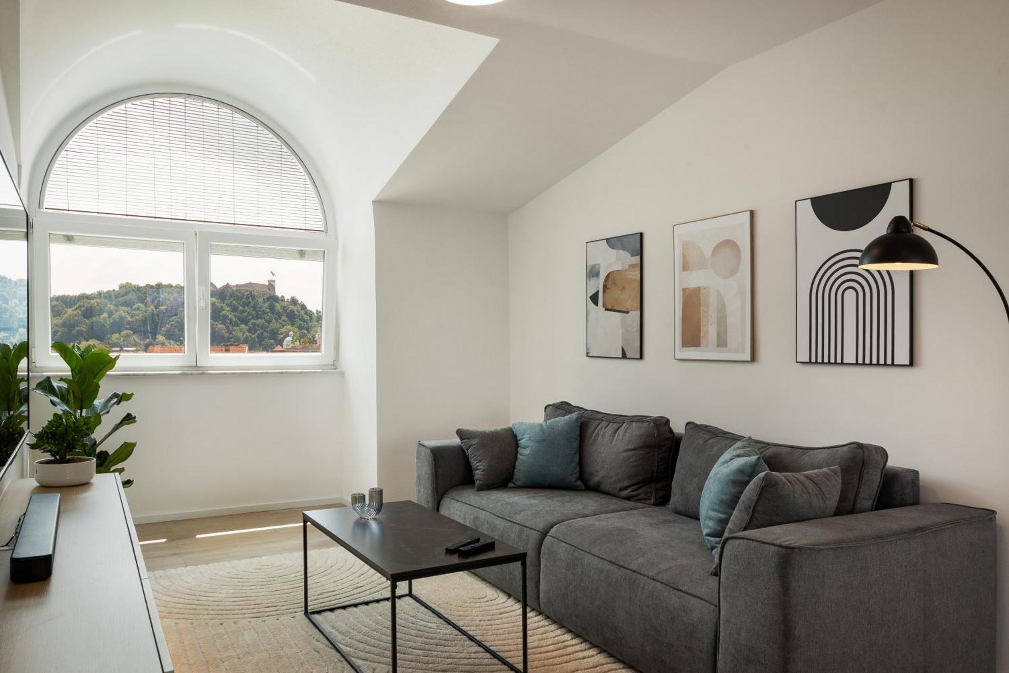 Luxe Penthouse With A Castle View Ljubljana Ngoại thất bức ảnh